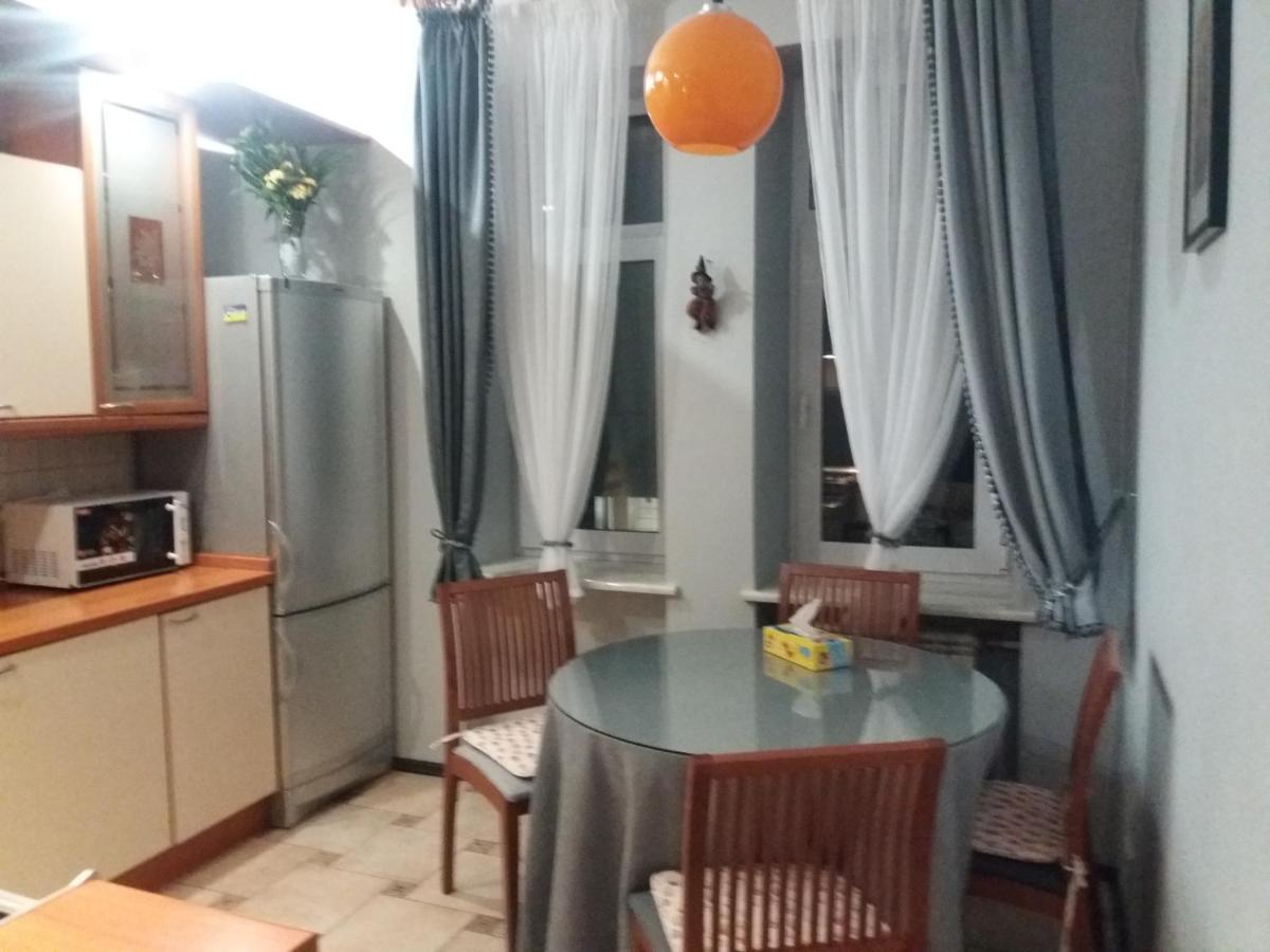 Апартаменти U Lidii In Center Of Near Railways Station *